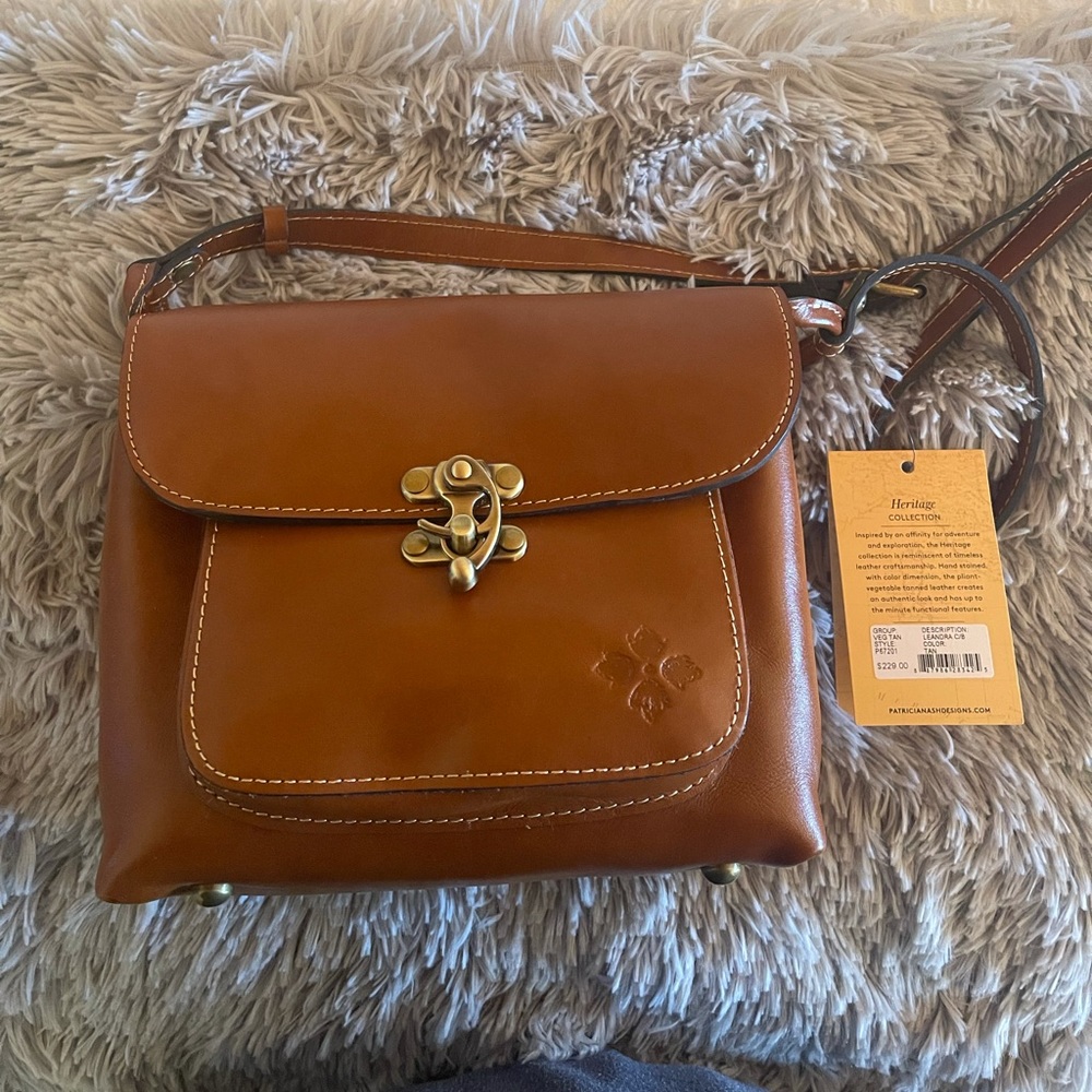 Patricia Nash Leandra C/B Tan NWT